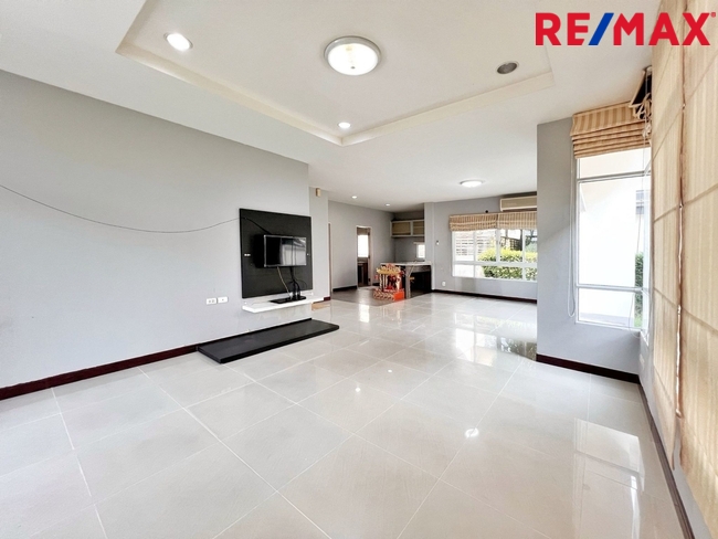 โครงการเศรษฐสิริ วงแหวน-รามอินทรา พื้นที่ 85.6 ตารางวา ไม่มีบ้านตรงข้าม ใกล้ห้างแฟชั่นฯ ถนนกาญจนาภิเษก