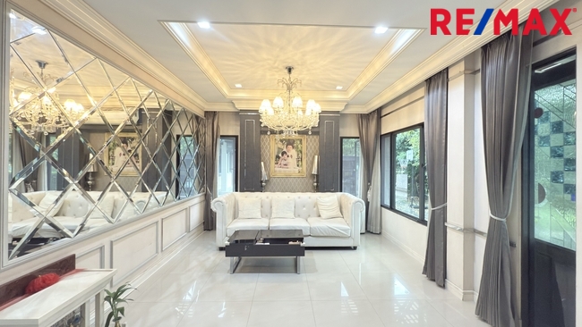 ขายบ้านเดี่ยว หมู่บ้าน เศรษฐสิริ ราชพฤกษ์-จรัญ 187 วา หลังมุม พร้อมเรือนรับรอง