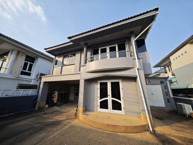 บ้านเดี่ยวใกล้ศูนย์ราชการนนทบุรี 53 ตร.ว. ราคาโดนใจ