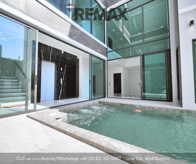 โครงการ HIBURY วัชรพล-รามอินทรา พร้อม Pool Villa และ ลิฟท์บ้าน ใจกลางวัชรพล ที่ดิน 120.6 ตร.ว. ใช้สอย: 1,000 ตร.ม. บ้านเดี่ยว Ultra Luxury ขนาดใหญ่พิเศษ รวม 2 หลังไว้ในพื้นที่เดียวกัน