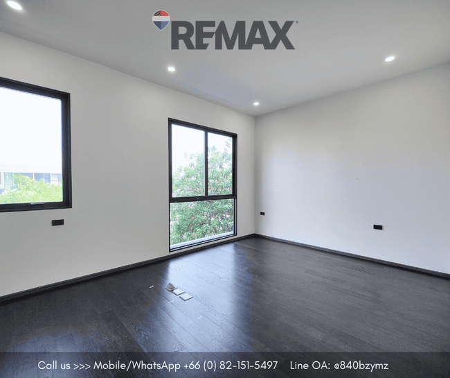 โครงการ HIBURY วัชรพล-รามอินทรา พร้อม Pool Villa และ ลิฟท์บ้าน ใจกลางวัชรพล ที่ดิน 120.6 ตร.ว. ใช้สอย: 1,000 ตร.ม. บ้านเดี่ยว Ultra Luxury ขนาดใหญ่พิเศษ รวม 2 หลังไว้ในพื้นที่เดียวกัน
