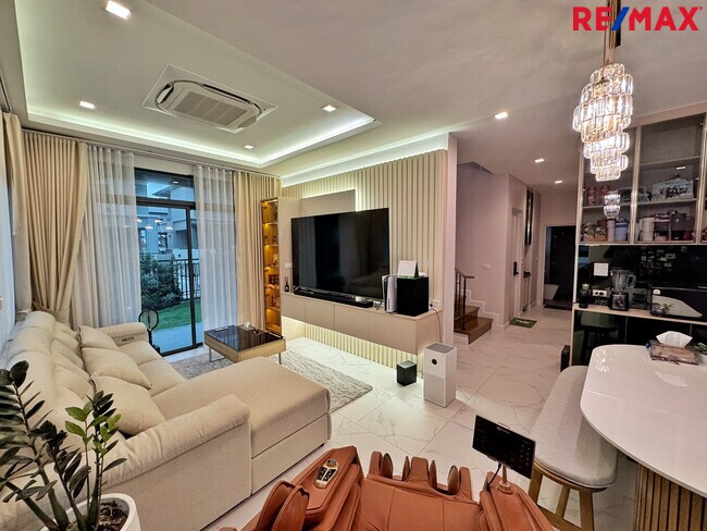 ขายบ้านเดี่ยวหลังริม บางกอกบูเลอวาร์ด เวสต์เกต | 83 ตร.ว. บิ้วท์อินทั้งหลัง ราคาพิเศษ