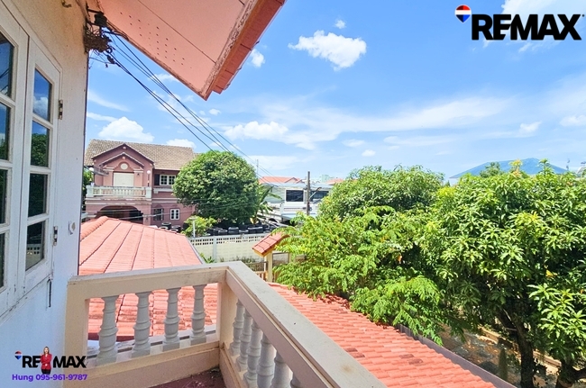 ขาย บ้านเดี่ยวสร้างกับ โมเดิร์นโฮม มีแปลนบ้าน 128 ตร.วา เอกชัย 10/1 บ้านหลังใหญ่ สภาพดี ขายเพียง 6.45 ล้านบาท เข้าซอยเพียง 500 ม. เดินทางสะดวก