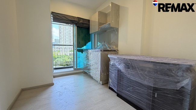 ขายคอนโด Aspire Sathorn-Taksin ชั้น 6 ห้องพร้อมอยู่ วิว Greenery ระดับสายตา พร้อมวิวสระว่ายน้ำ