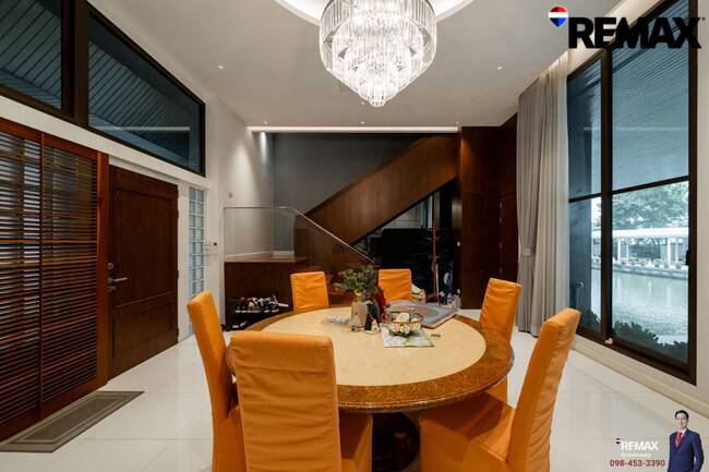 "ตรีทศ ซิตี้ มารีน่า" [Tridhos City Marina] 322ตร.ม. 4 ชั้น จอดรถ + จอดเรือหน้าห้องได้ ห้องทำใหม่ทั้งหมดแล้ว (Fully Renovated) (Pet Friendly)*