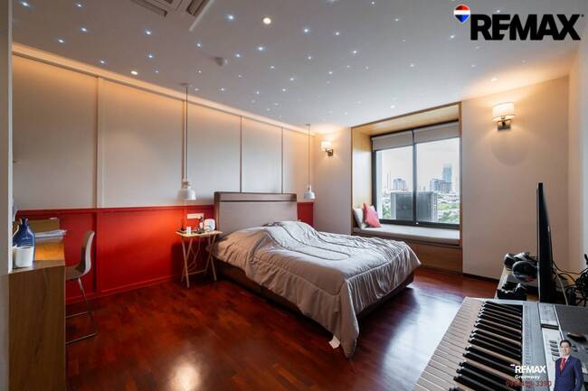 "ตรีทศ ซิตี้ มารีน่า" [Tridhos City Marina] 322ตร.ม. 4 ชั้น จอดรถ + จอดเรือหน้าห้องได้ ห้องทำใหม่ทั้งหมดแล้ว (Fully Renovated) (Pet Friendly)*