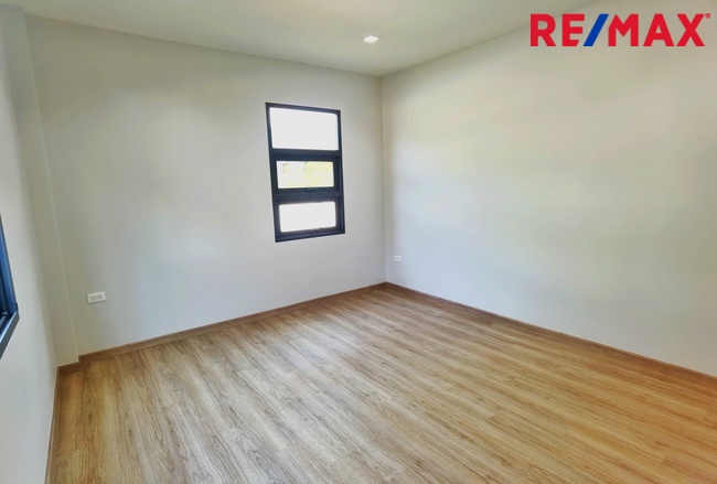 บ้านเดี่ยว กาญจนาภิเษก - 340 ขนาด 106 ตร.วา ซื่อตรง พรีเมี่ยม บางบัวทอง บ้านใหม่ ไม่เคยอยู่ บ้านหลังใหญ่