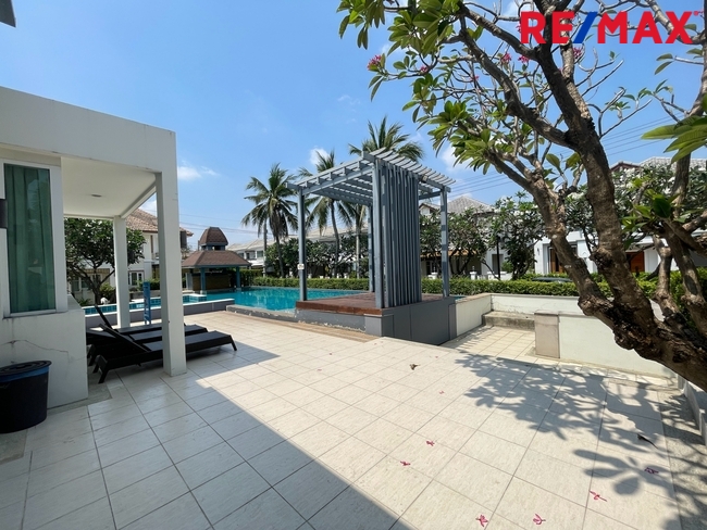 บ้านเดี่ยวสไตล์รีสอร์ท ใกล้เมกาบางนา โครงการเอโทล ลันตา รีสอร์ทไลฟ์ บางนา-วงแหวน (Atoll Lanta Resort Life Bangna-Wongwaen)