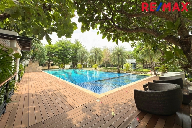 ขายบ้าน แกรนด์ บางกอก บูเลอวาร์ด ราชพฤกษ์ รัตนาธิเบศร์ 88 วา หลังริม แต่งสวยมาก