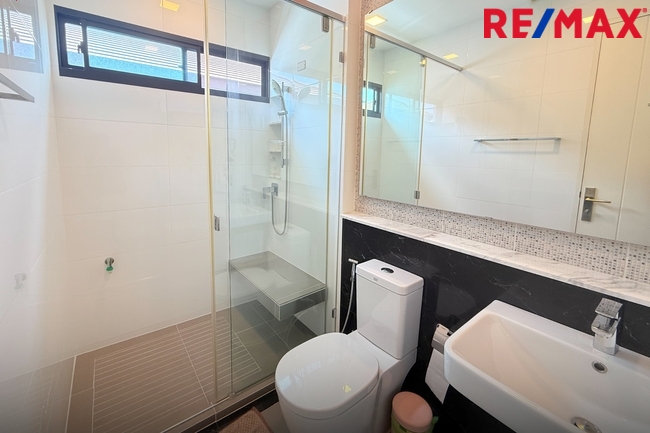 ขายบ้าน นันทวัน ปิ่นเกล้า ราชพฤกษ์ 114 วา หลังมุม หันทิศใต้ ราคาพิเศษ