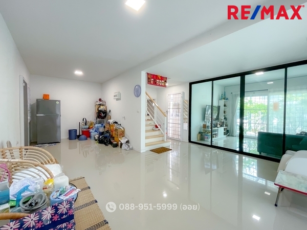 ขายบ้านพฤกษา 118 เลียบวารี-มีนบุรี (คู้ขวา) บ้านสวนร่มรื่น สไตล์บ้านเดี่ยว ขายต่ำกว่าราคาซื้อ!
