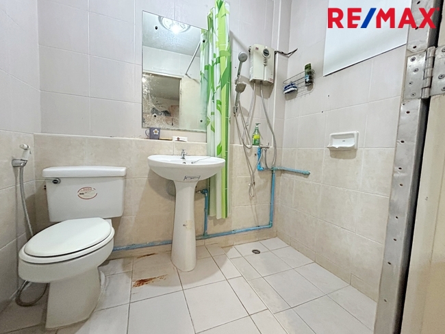 ขาย ทาวน์โฮม 3 ชั้น บ้านสวนธน พาร์ค แกลเลอรี่ รัตนาธิเบศร์ ติดเซ็นทรัลรัตนาธิเบศร์ ใกล้รถไฟฟ้าสายสีม่วง สถานีแยกนนทบุรี 1