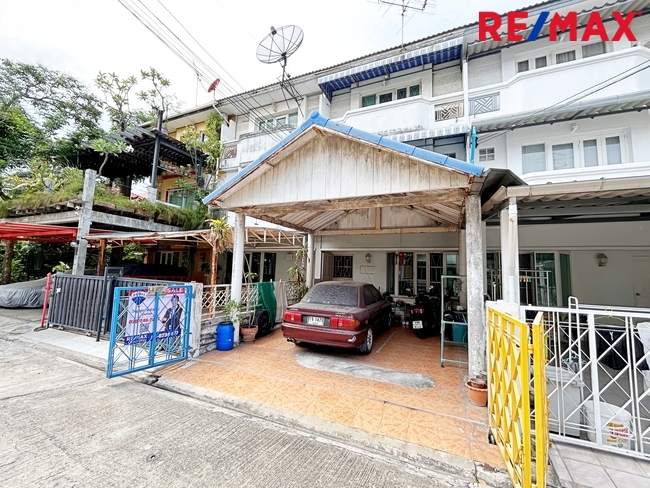 ขาย ทาวน์โฮม 3 ชั้น บ้านสวนธน พาร์ค แกลเลอรี่ รัตนาธิเบศร์ ติดเซ็นทรัลรัตนาธิเบศร์ ใกล้รถไฟฟ้าสายสีม่วง สถานีแยกนนทบุรี 1
