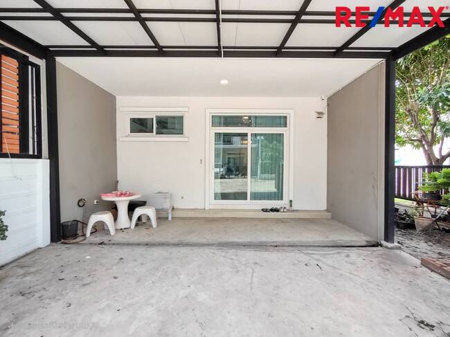 ขายทาวน์โฮม 2 ชั้น กัสโต้ ดอนเมือง-สรงประภา หลังมุม ต่อเติมครบ บ้านสวยพร้อมอยู่ กู้ได้ 100%