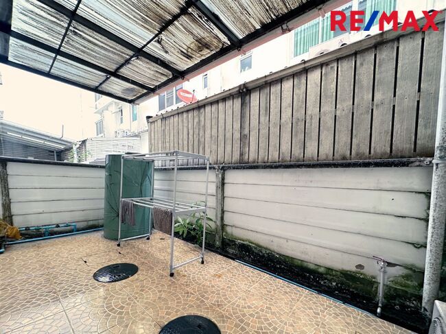 ขายทาวน์โฮม 3 ชั้น โครงการ Town Plus X Ladprao (ทาวน์พลัส เอ็กซ์ ลาดพร้าว) ติด ถ.ประดิษฐ์มนูธรรม l ซอยโยธินพัฒนา 11 แยก 7