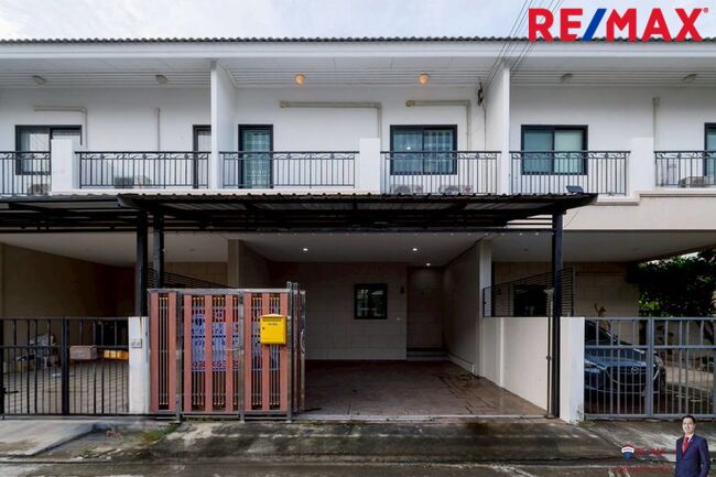 (มาใหม่! NEW Listing! 2026) Paravee ปารวีร์ เพชรเกษม63 ทาวน์โฮมหน้ากว้าง 6 ม. หลังมุม 24.8 ตร.วา (ต่อเติมครัวไทยไว้ให้แล้ว [ราคาพิเศษ!]
