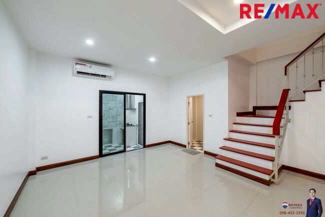 (มาใหม่! NEW Listing! 2026) Paravee ปารวีร์ เพชรเกษม63 ทาวน์โฮมหน้ากว้าง 6 ม. หลังมุม 24.8 ตร.วา (ต่อเติมครัวไทยไว้ให้แล้ว [ราคาพิเศษ!]