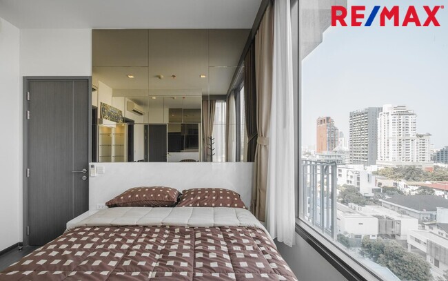 ขายคอนโดสุขุมวิท The Edge Sukhumvit 23 ห้องมุม วิวดี แต่งสวย ติด BTS อโศก และ MRT สุขุมวิท (เช่า 30,000/เดือน)