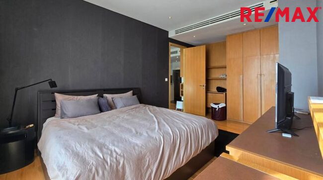 (New Listing!) AEQUA RESIDENCE Sukhumvit 49