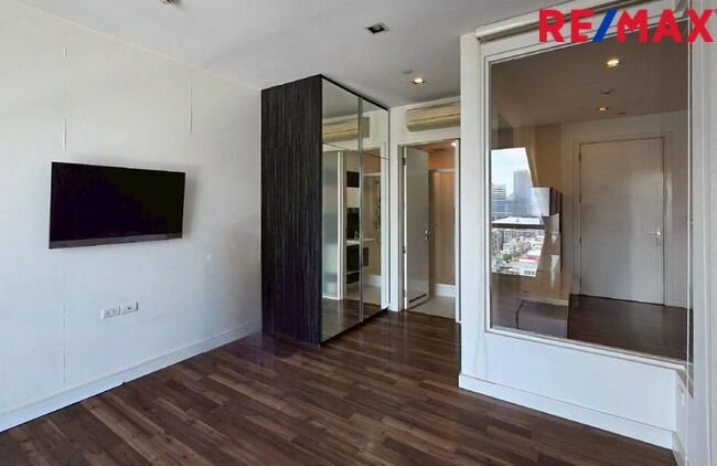 (มาใหม่! รูปเยอะ ) The Room Sukhumvit 62 (45 ตร.ม. 1 ห้องนอน ราคาดี! ที่สุดในโครงการ ตร.ม. ละเพียง (111,xxx Baht/sq.m.) หรือ "เพียง 4,990,000 บาท" เท่านั้น