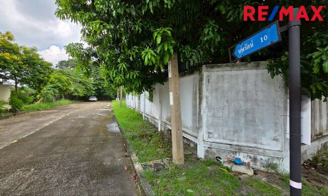 มาใหม่! ขายที่ดิน ในโครงการ กฤษดานคร 20 (บรมราชชนนี) ขนาด 113 ตร.วา เหมาะกับการปลูกบ้าน