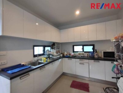 ขายบ้านเดี่ยวดีไลท์ วงแหวน-วัชรพล ลำลูกกา ใกล้รถไฟฟ้า BTS คูคต