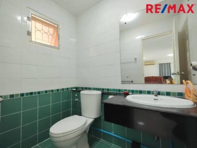 บ้านเดี่ยว 2 ชั้น ภัสสร 3 รังสิต คลองสาม คลองหลวง รีโนเวทใหม่ พร้อมอยู่